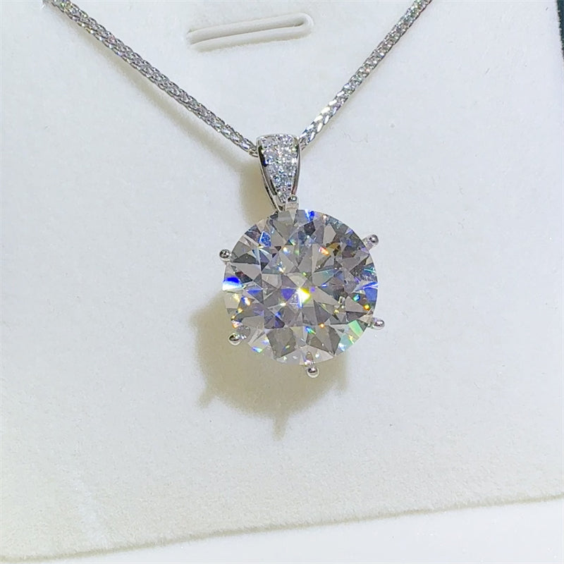 10 Carat Moissanite 925 Sterling Silver Pendant Necklace