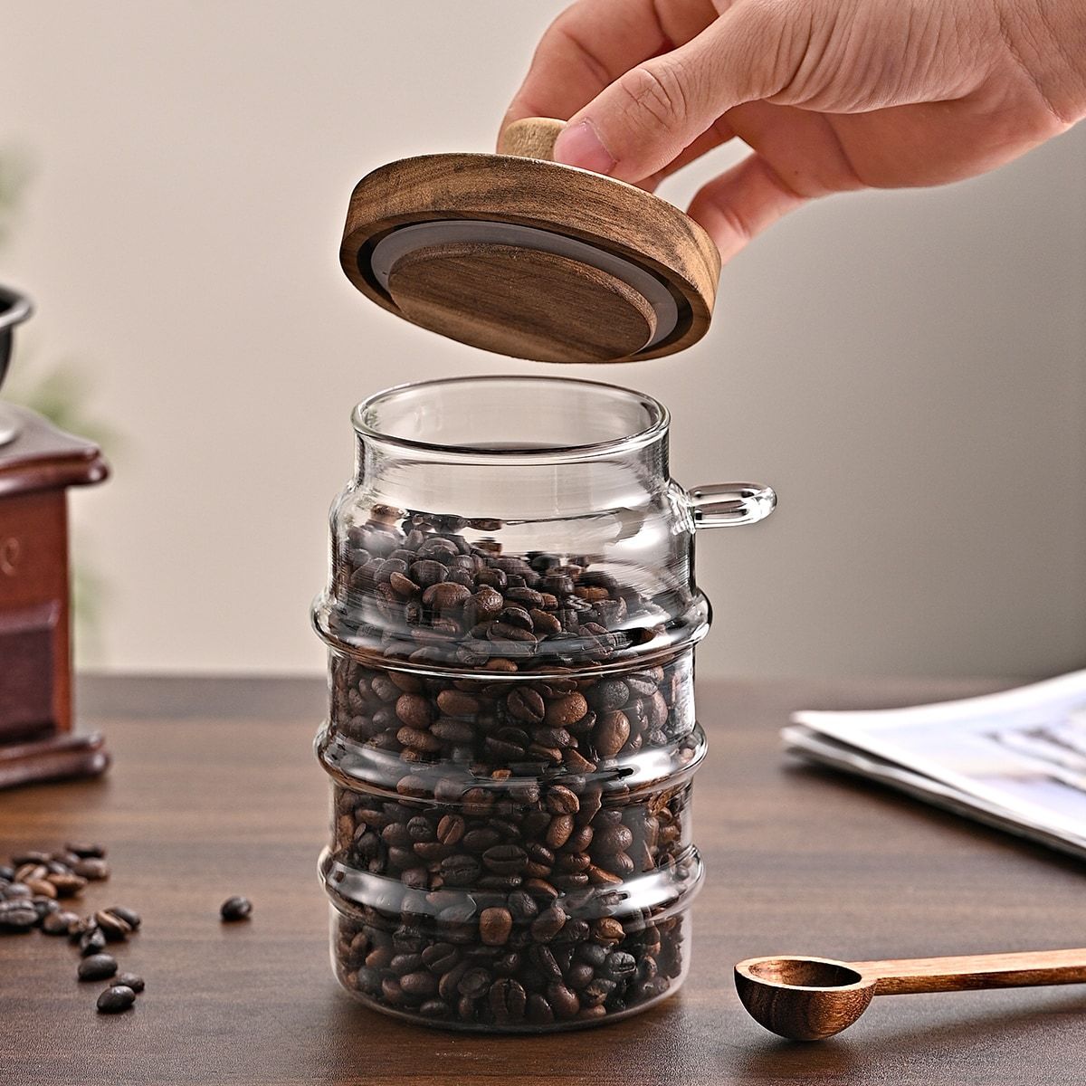 1 Pcs 18.5 OZ Glass Coffee Jars With Spoons, Candy Jars, Biscuit Jars, Storage Jars, Tea Jars, Snack Jars, Seasoning Jars, Salt Jars, Pepper Jars