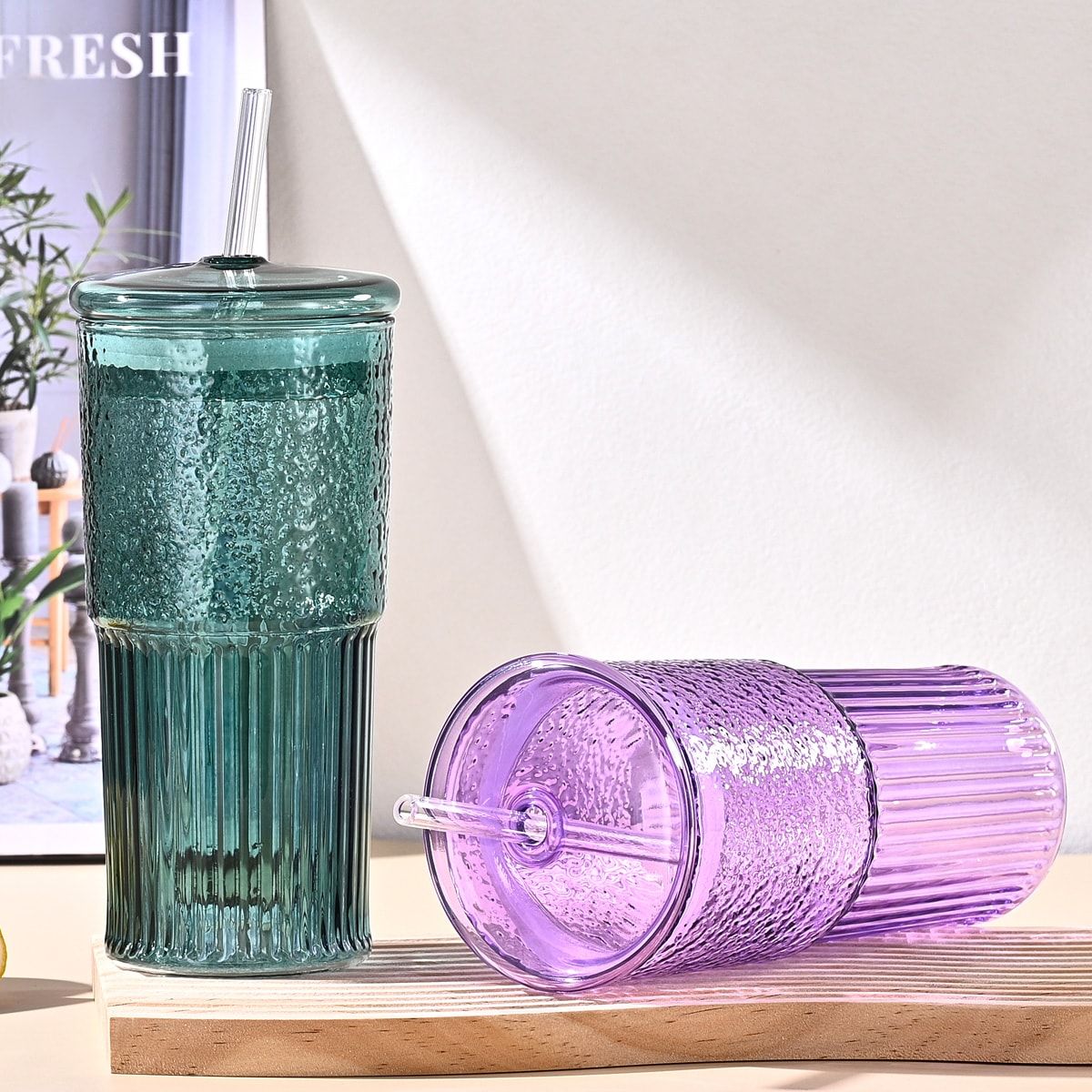 20 oz 2-pack purple glass straw cup with vertical pattern cup and lid, high borosilicate heat-resistant glass cup for juice, milk and cold drinks