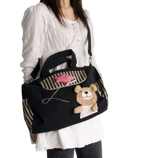 [Bear Catch the Fish] 100% Cotton Canvas Shoulder Bag / Swingpack / Travel Bag