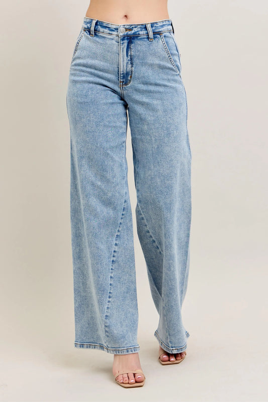 Date-Night Wide-Leg Jeans + Floral Sleeve Top – jeans
